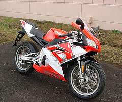 2009 Aprilia RS
