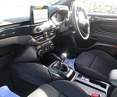 Ford Focus st-line 1.5tdci 120bhp - Image 5/5