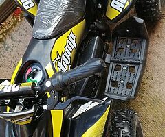 Stomp Acdc electric 800w Quad