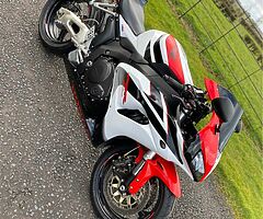 2008 Honda CBR - Image 8/10
