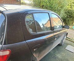 2003 Toyota Yaris