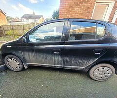 2003 Toyota Yaris