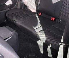 2010 Volkswagen Golf - Image 6/10