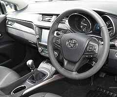 2016 Toyota Avensis