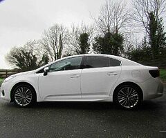2016 Toyota Avensis - Image 8/9