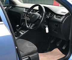 Skoda Octavia 2017 - Image 3/6