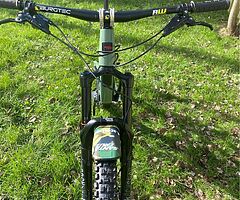 2020 Santa Cruz Bronson CC Medium - Image 4/10
