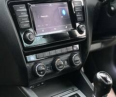 Skoda Octavia 2017 - Image 4/6