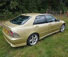 Looking for gold is200
