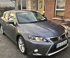 2014 Lexus CT 200 Hybrid - Image 3/3