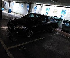 Toyota avensis 1.6 - Image 4/4