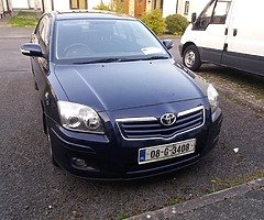08 toyota avensis