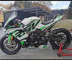 Wanted RSV4 rear wheel