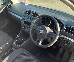 2009 Volkswagen Golf - Image 4/10