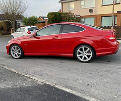 2011 Mercedes-Benz C-Class - Image 6/10