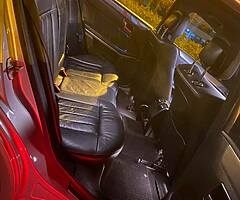 Mercedes Benz E220 CDI 142 - Image 7/8