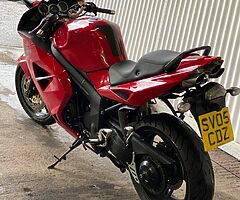 2005 Triumph Sprint ST 1050 - Image 6/6