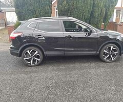 2017 NISSAN QASHQAI 1.2 AUTO TURBO N CONNEC 31K MILES FSH 19" TEKNA ALLOYS 360 CAMERAS PAN ROOF - Image 5/10