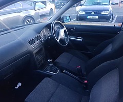 VOLKSWAGEN golf GTI 1.8TURBO - Image 4/4