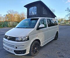 2011 Volkswagen  Transporter - Image 4/10