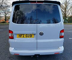 2011 Volkswagen  Transporter - Image 7/10