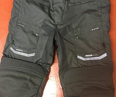TWO PIECE MOTORBIKE SUIT