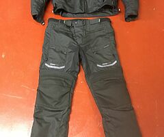 TWO PIECE MOTORBIKE SUIT