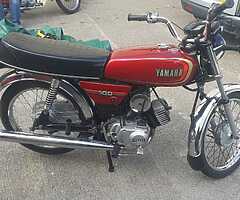 Yahama 100