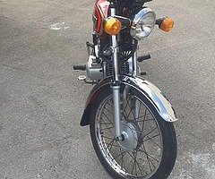 Yahama 100