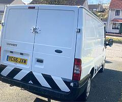 2006 Ford Transit