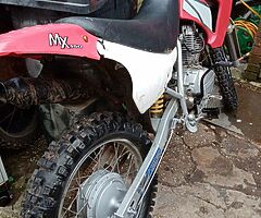 2005 150cc trails bike  Massive bike