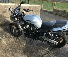 2002 Yamaha Fazer - Image 3/6