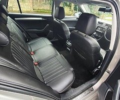 (162) Skoda Superb estate 2.0tdi 150bhp