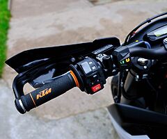 2020 KTM 690 SMC R - Image 8/10