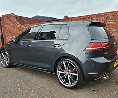 2014 Volkswagen Golf - Image 5/6