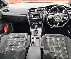 2014 Volkswagen Golf - Image 6/6