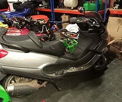 Piaggio 125 x9