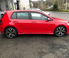2013 VW Golf 1.6 TDi Highline with R-Line Exterior Pack