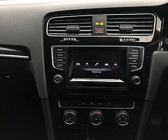 2013 VW Golf 1.6 TDi Highline with R-Line Exterior Pack - Image 9/10