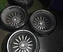 5x120 19 bmw alloys 9.5 backs and front 8.5 and no cracks or weld or etc best offer take this alloys