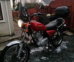 Suzuki gn125