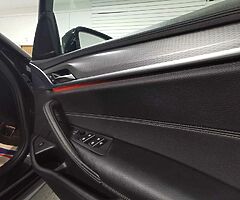 2017 BMW Series 5 - Image 8/9