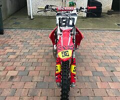 Cr125