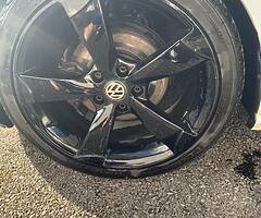 Volkswagen Golf - Image 4/6
