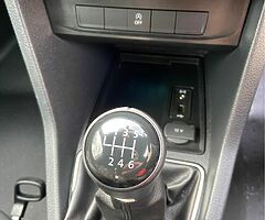 2016 Volkswagen Caddy - Image 5/10