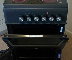 50cm Indesit electric cooker