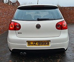 2005 Volkswagen Golf