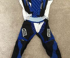 Youth motocross gear - Image 3/3