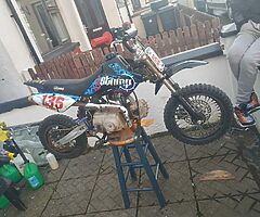 2016 Stomp 110