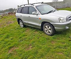 Hyundai santafe 4wd commercial no tax no test